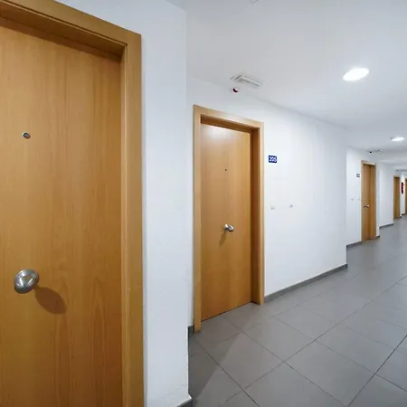 Mhc Arenales Hotell