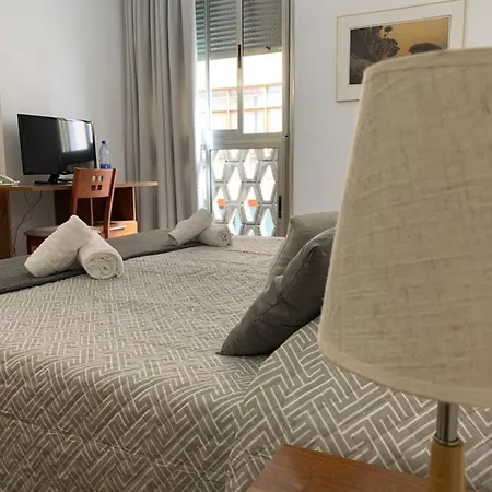Mhc Arenales Hotell