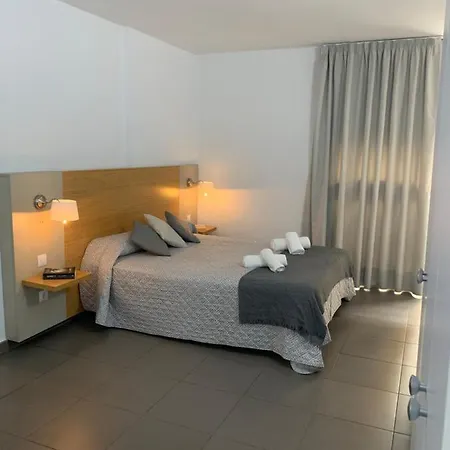 Mhc Arenales Hotell 2*