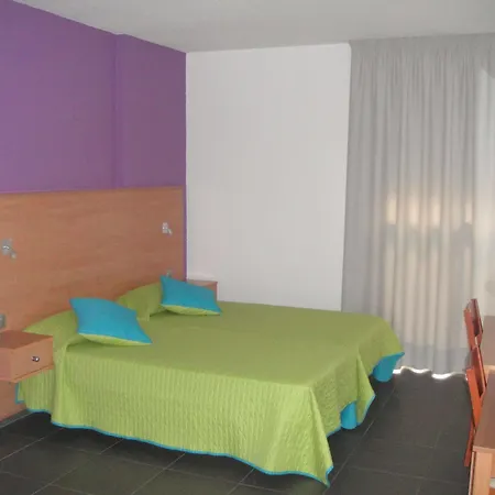 Mhc Arenales Hotell